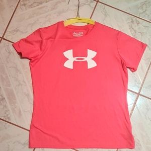 Under Armour Heat Wear  Athetic T-shirt Pink